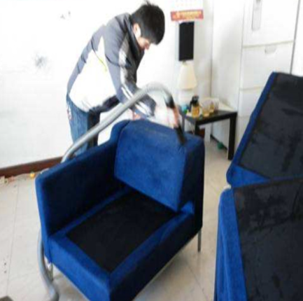 <a href=http://tools.8hcfp.cn/ target=_blank class=infotextkey>廣州保潔公司</a>:椅子是怎么清洗的?